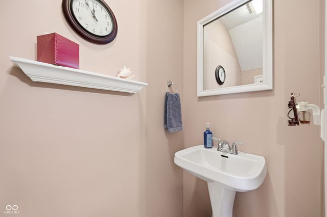 4121 W Heritage Way, Bloomington, IN 47403