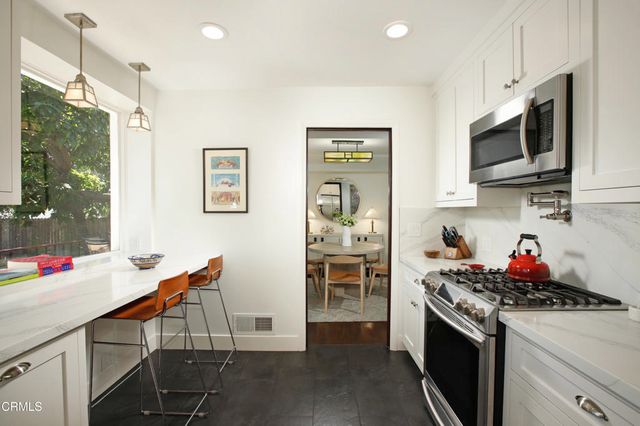 500 Eldora Road, Pasadena, CA 91104
