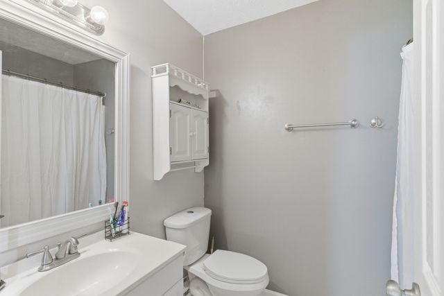 308 Hunter St, Portland, TN 37148