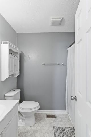 308 Hunter St, Portland, TN 37148