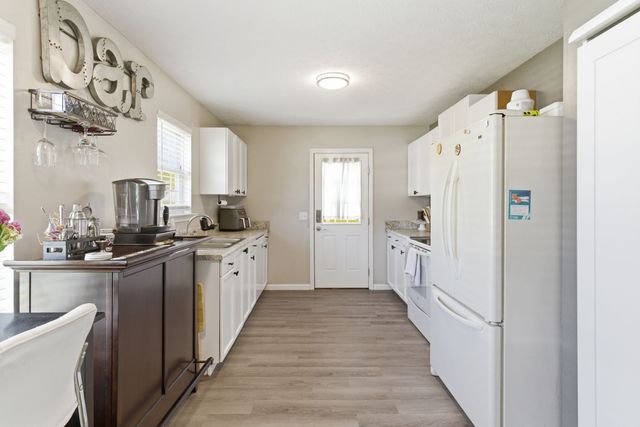 308 Hunter St, Portland, TN 37148