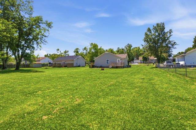 308 Hunter St, Portland, TN 37148