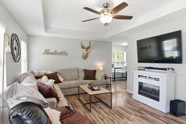 308 Hunter St, Portland, TN 37148