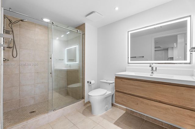 19501 W Country Club Dr 1710, Aventura, FL 33180