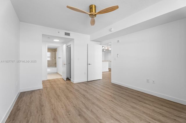 19501 W Country Club Dr 1710, Aventura, FL 33180