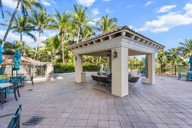 19501 W Country Club Dr 1710, Aventura, FL 33180