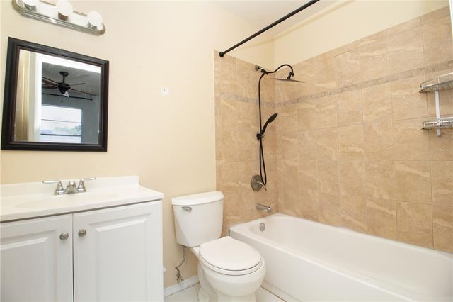 1400 GANDY BOULEVARD N 1513, St Petersburg, FL 33702