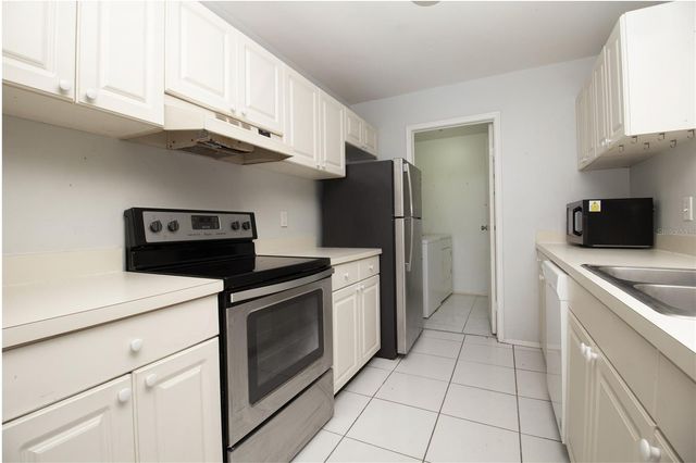 1400 GANDY BOULEVARD N 1513, St Petersburg, FL 33702