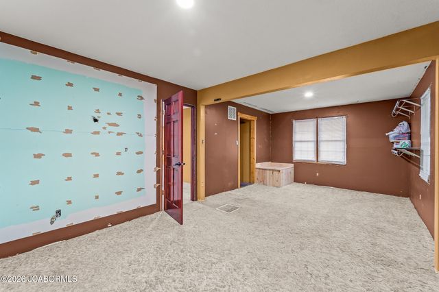 723 HALIFAX ROAD, Holts Summit, MO 65043