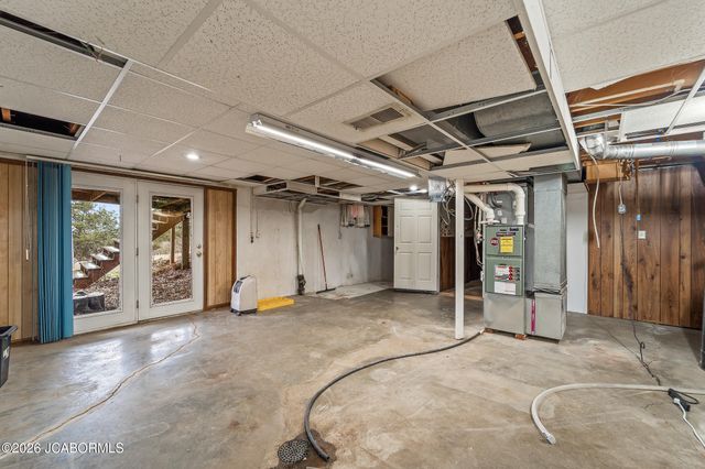 723 HALIFAX ROAD, Holts Summit, MO 65043