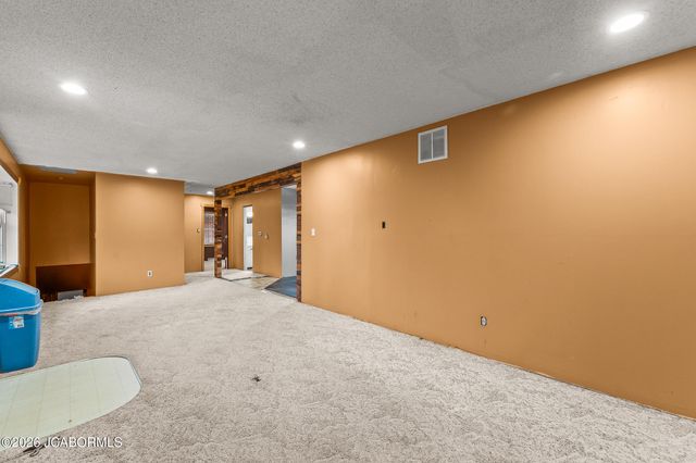 723 HALIFAX ROAD, Holts Summit, MO 65043