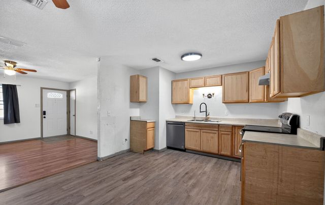 604 Fegan Street, Weatherford, TX 76086