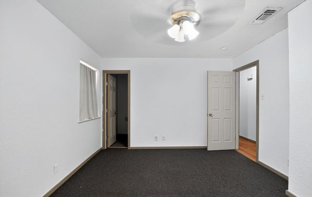 604 Fegan Street, Weatherford, TX 76086