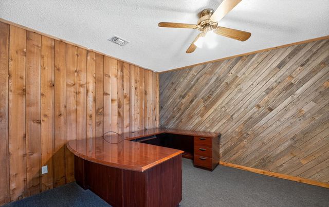 604 Fegan Street, Weatherford, TX 76086