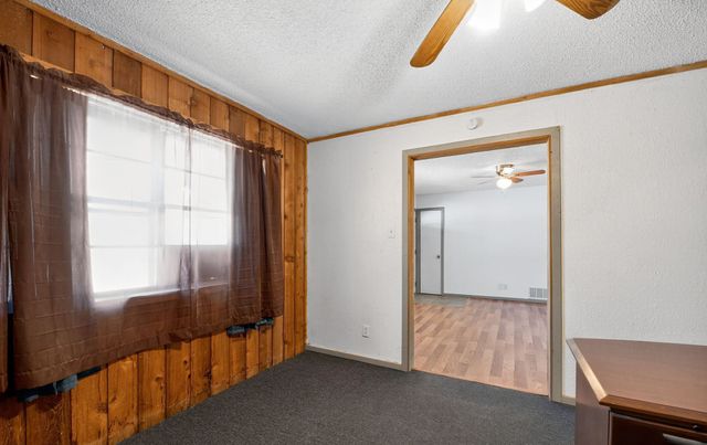 604 Fegan Street, Weatherford, TX 76086