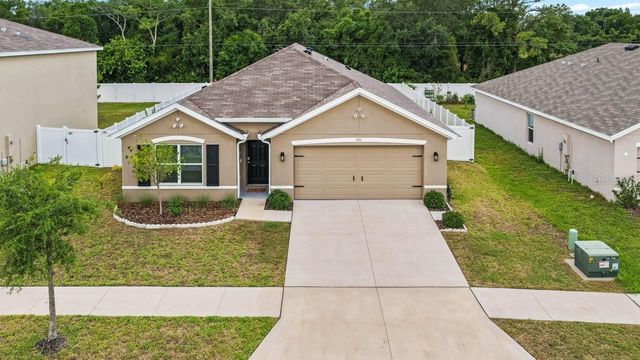 1911 BLUE STREAM STREET, Ruskin, FL 33570