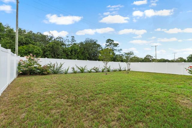 1911 BLUE STREAM STREET, Ruskin, FL 33570