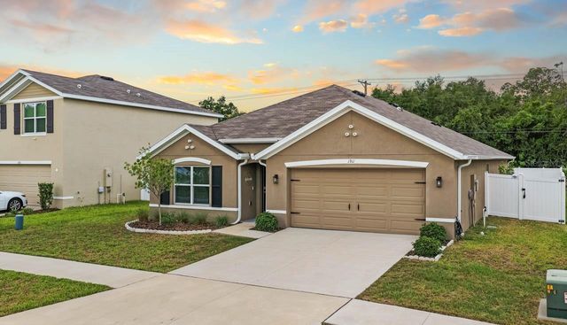 1911 BLUE STREAM STREET, Ruskin, FL 33570