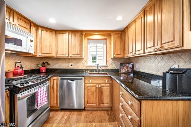 867 North Ave, Westfield Town, NJ 07090