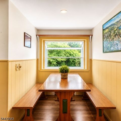 867 North Ave, Westfield Town, NJ 07090