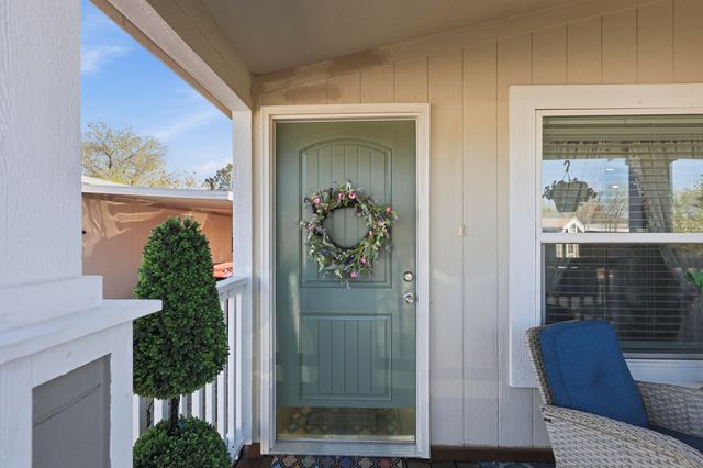 352 Buffalo Circle SE, Albuquerque, NM 87123