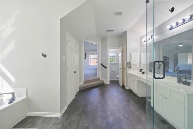 10014 Fairway Vista Drive, Rowlett, TX 75089