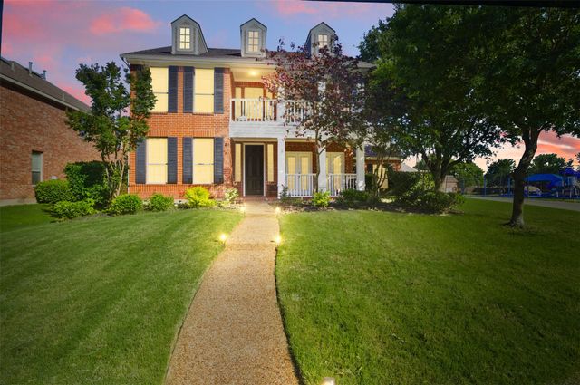 10014 Fairway Vista Drive, Rowlett, TX 75089