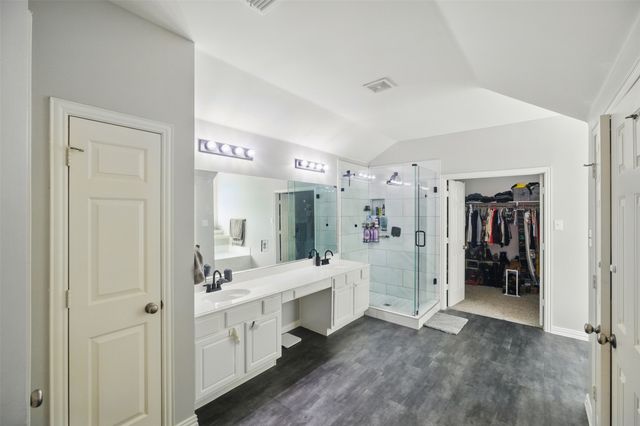 10014 Fairway Vista Drive, Rowlett, TX 75089