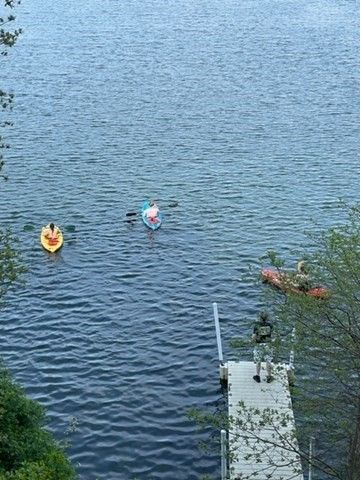 10 Shore Rd, Plymouth, MA 02360