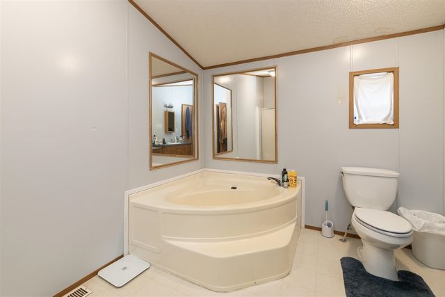 18242 32nd Street, Gobles, MI 49055