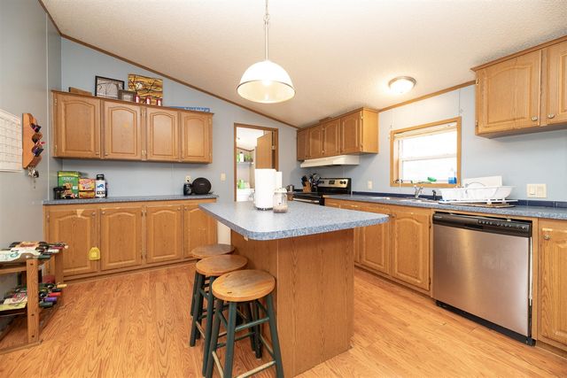 18242 32nd Street, Gobles, MI 49055