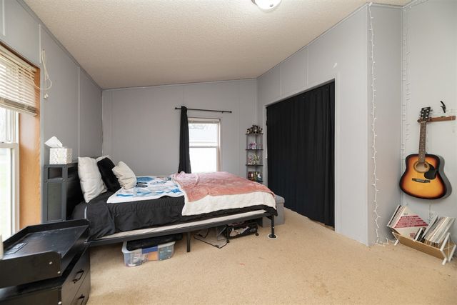 18242 32nd Street, Gobles, MI 49055