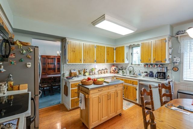 6723 Edgemoor Avenue, Solon, OH 44139