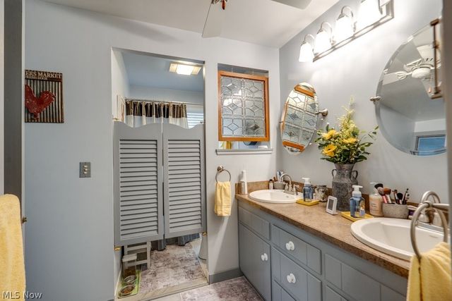 6723 Edgemoor Avenue, Solon, OH 44139