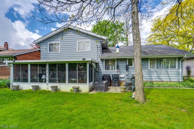 6723 Edgemoor Avenue, Solon, OH 44139
