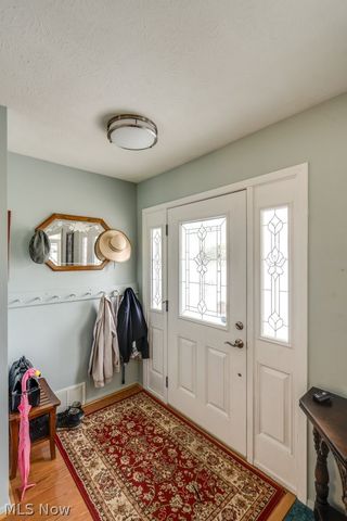 6723 Edgemoor Avenue, Solon, OH 44139