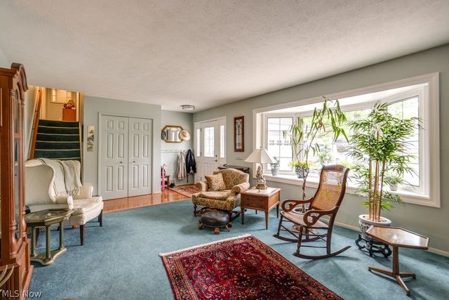 6723 Edgemoor Avenue, Solon, OH 44139