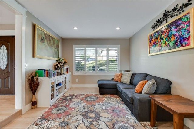 8317 La Senda, Rancho Cucamonga, CA 91701