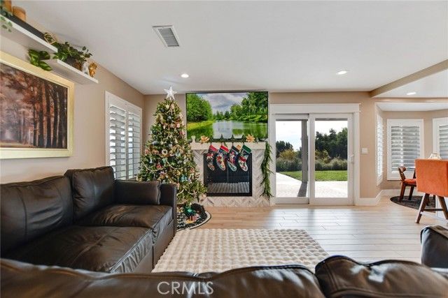 8317 La Senda, Rancho Cucamonga, CA 91701