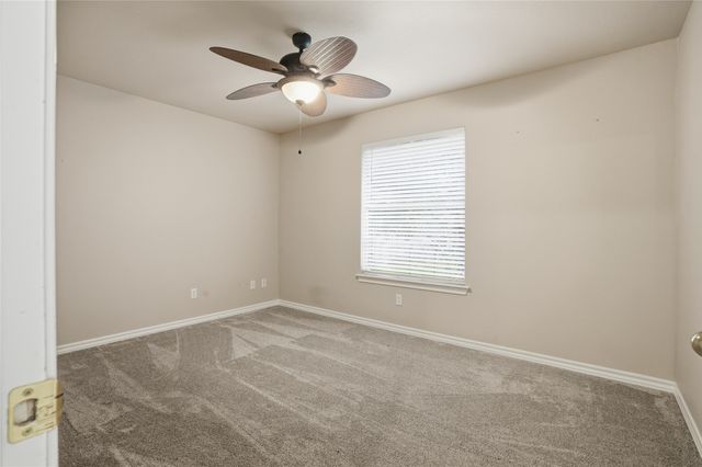 1312 Crows Nest Court, Azle, TX 76020