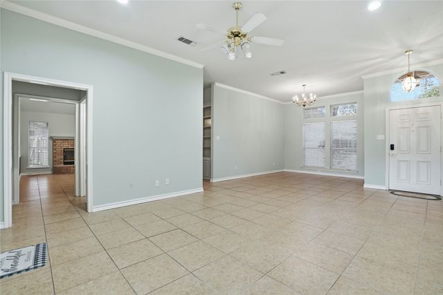 1312 Crows Nest Court, Azle, TX 76020