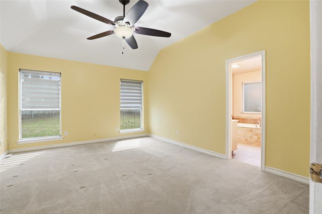 1312 Crows Nest Court, Azle, TX 76020