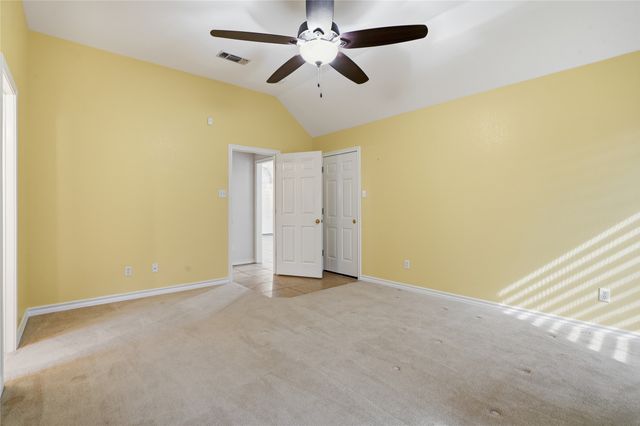 1312 Crows Nest Court, Azle, TX 76020