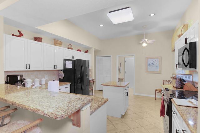 641 NW VENETTO Court, Port St. Lucie, Port St Lucie, FL 34986