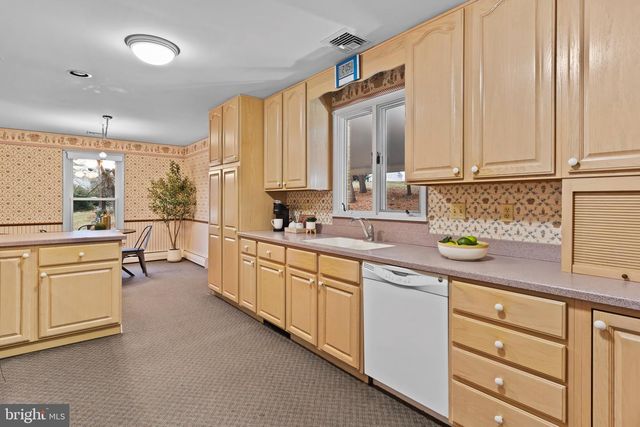 1437 BRANDTON ROAD, Mechanicsburg, PA 17055