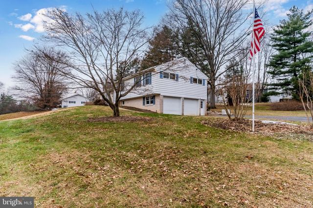 1437 BRANDTON ROAD, Mechanicsburg, PA 17055