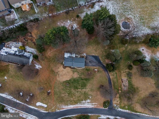 1437 BRANDTON ROAD, Mechanicsburg, PA 17055