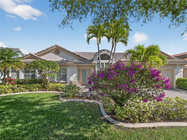 11735 Greenbrier Ln, Coral Springs, FL 33071