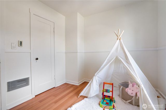 613 S Lawrence Street, Tacoma, WA 98405