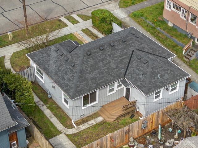 613 S Lawrence Street, Tacoma, WA 98405